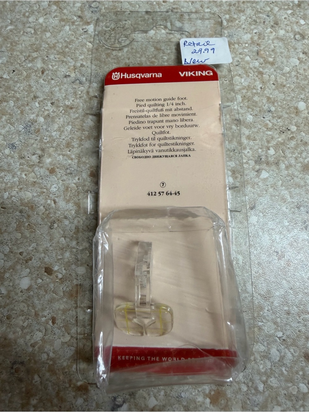 Husqvarna Viking Free Motion Guide Foot - Clear/Yellow. Part#412 57 64-45